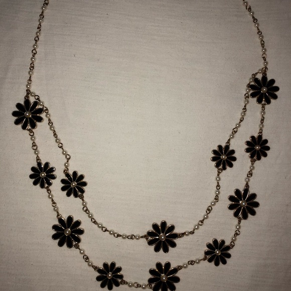 Necklace - Picture 1 of 3